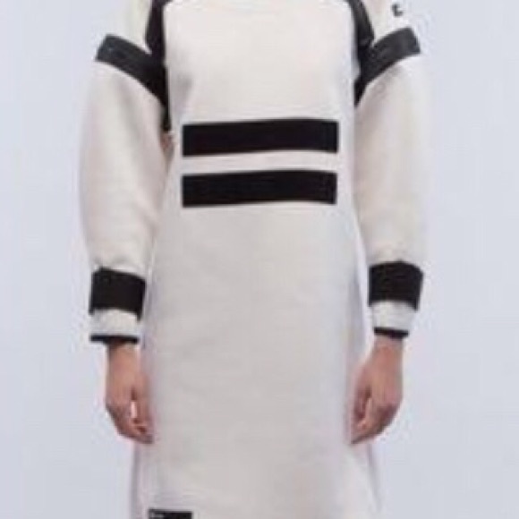 RL - Puma UEG Collaboration Dress - Picture 3 of 13